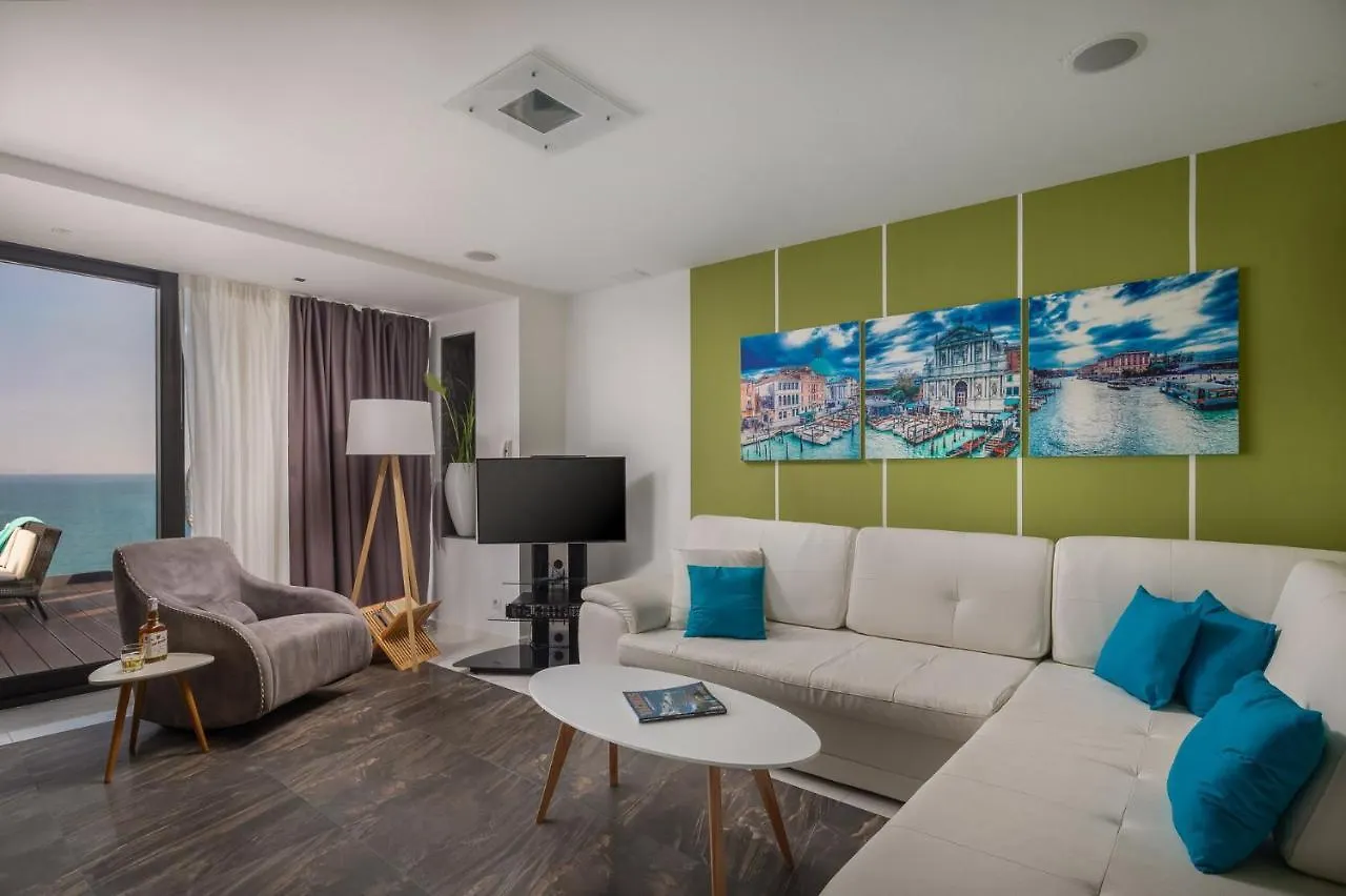 Villa Arbanessa With Heated Pool Trogir Holiday home