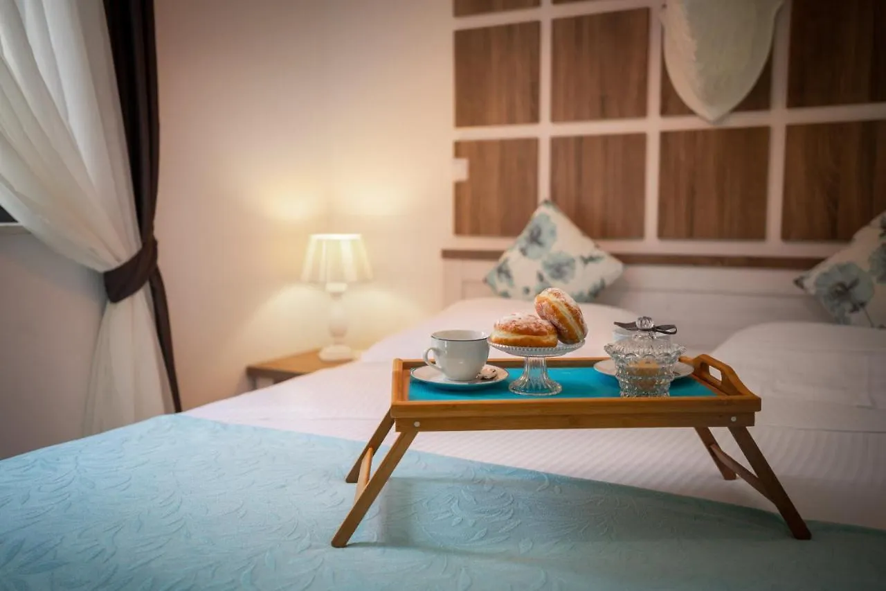 Villa Arbanessa With Heated Pool Trogir Croatia