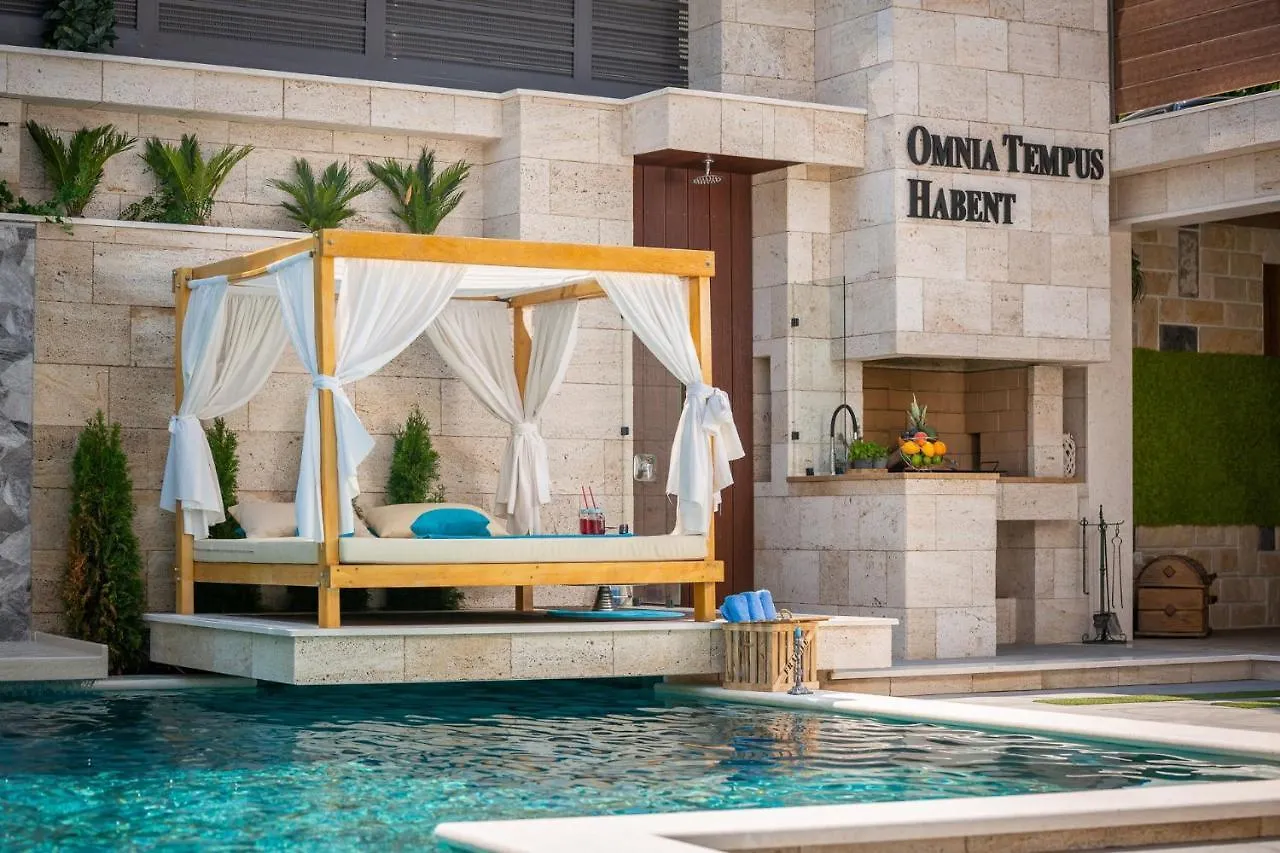 Villa Arbanessa With Heated Pool Trogir