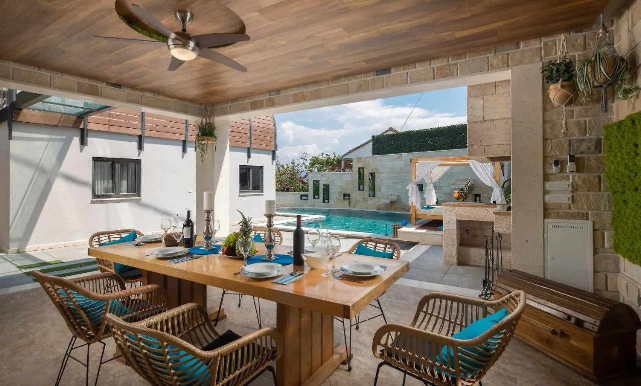 Villa Arbanessa With Heated Pool Trogir 0*,  Croatia