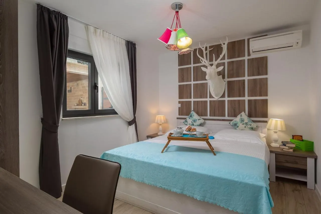 Villa Arbanessa With Heated Pool Trogir